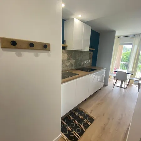 Cosy Avec Piscine Climatise Wifi * Balaruc-les-Bains