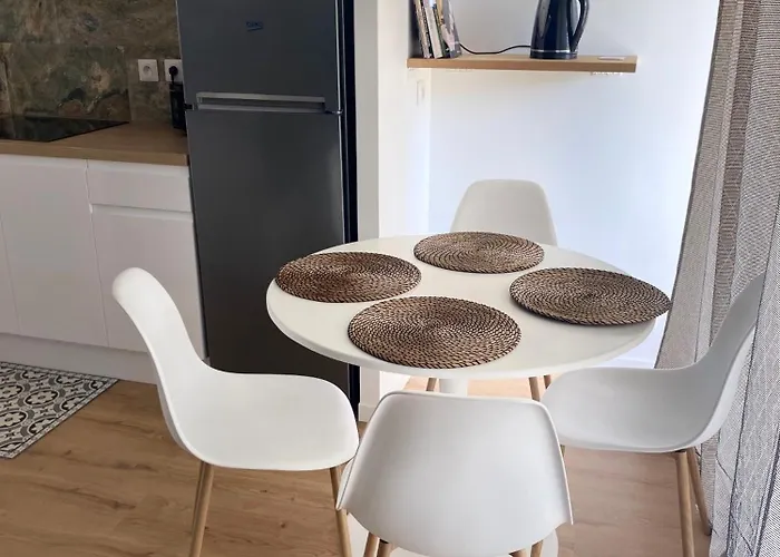 Apartament Cosy Avec Piscine Climatise Wifi *